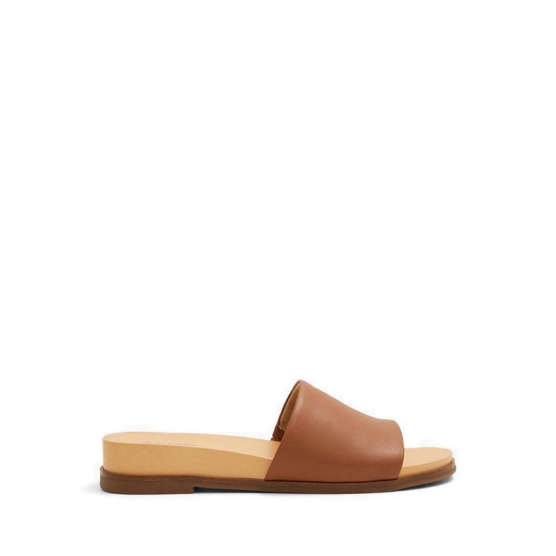 ELINA FLAT SANDALS - COGNAC